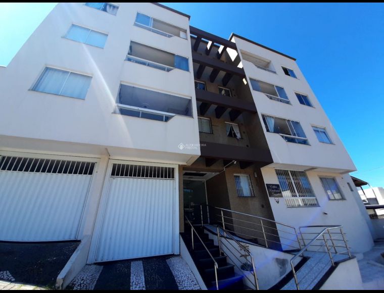 Apartamento no Bairro Bairro das Nações em Balneário Camboriú com 3 Dormitórios (1 suíte) - 376985