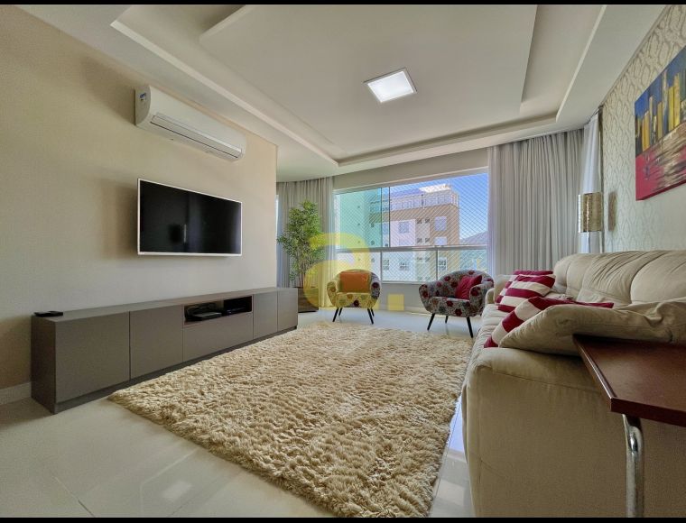 Apartamento no Bairro Barra Sul em Balneário Camboriú com 4 Dormitórios (4 suítes) e 218 m² - 6004255