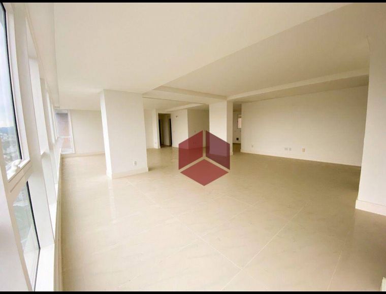 Apartamento no Bairro Centro em Balneário Camboriú com 3 Dormitórios (3 suítes) e 271 m² - AP2278