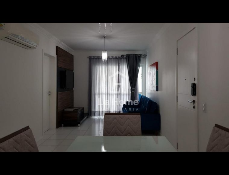 Apartamento no Bairro Centro em Balneário Camboriú com 2 Dormitórios (2 suítes) e 127 m² - 6160686