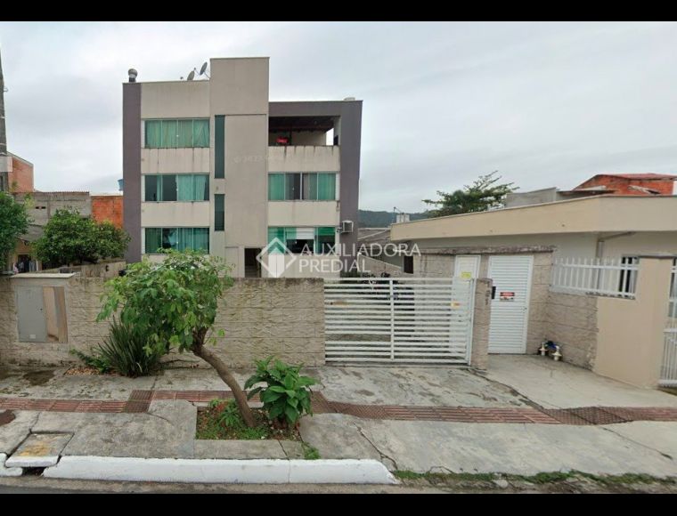 Apartamento no Bairro Nova Esperança em Balneário Camboriú com 2 Dormitórios - 467640