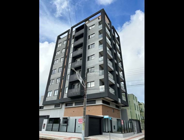 Apartamento no Bairro Centro em Balneário Piçarras com 3 Dormitórios (1 suíte) e 89 m² - 35710828