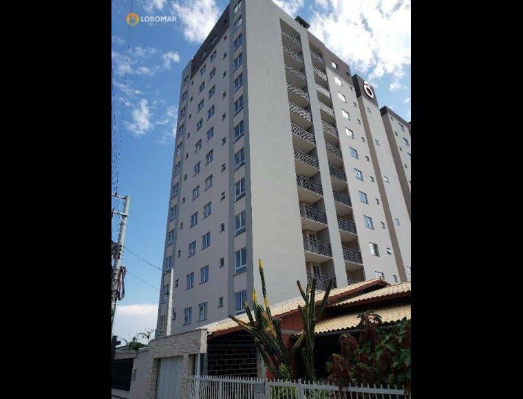 Apartamento no Bairro Centro em Balneário Piçarras com 2 Dormitórios e 63 m² - AP0752