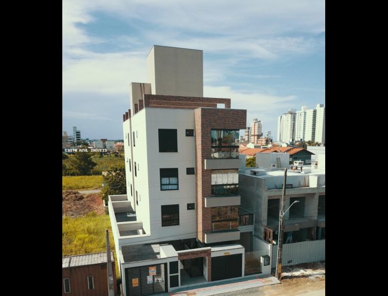 Apartamento no Bairro Itacolomi em Balneário Piçarras com 2 Dormitórios (1 suíte) e 66.18 m² - CA_RNC2D