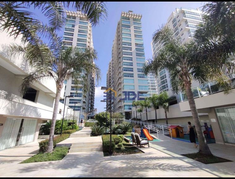 Apartamento no Bairro Itacolomi em Balneário Piçarras com 2 Dormitórios (1 suíte) e 90 m² - AP1489