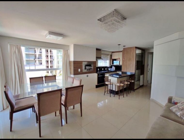 Apartamento no Bairro Itacolomi em Balneário Piçarras com 3 Dormitórios (2 suítes) e 96 m² - 35718568