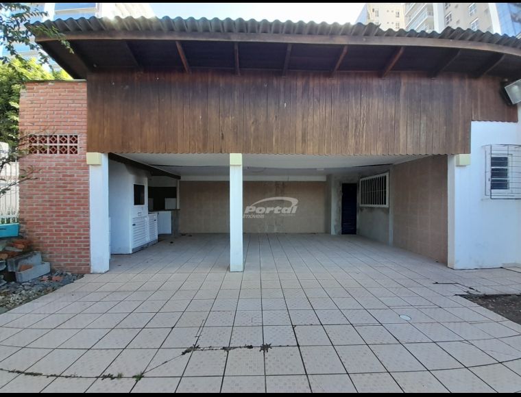 Casa no Bairro Itacolomi em Balneário Piçarras com 3 Dormitórios (1 suíte) e 159.4 m² - 35718271
