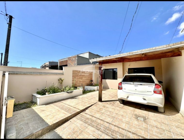 Casa no Bairro Itacolomi em Balneário Piçarras com 2 Dormitórios (1 suíte) e 80 m² - 35721130