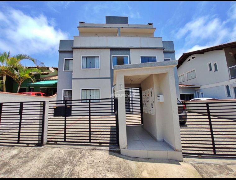 Apartamento no Bairro Centro em Barra Velha com 3 Dormitórios (2 suítes) e 111.39 m² - 35717541