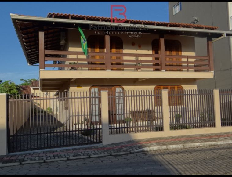 Casa no Bairro Itajuba em Barra Velha com 4 Dormitórios e 250 m² - 6320179