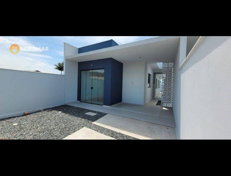 Casa no Bairro Itajuba em Barra Velha com 3 Dormitórios (1 suíte) e 75 m² - CA0852