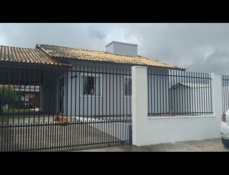 Casa no Bairro São Cristovão em Barra Velha com 3 Dormitórios (1 suíte) e 130 m² - 3190
