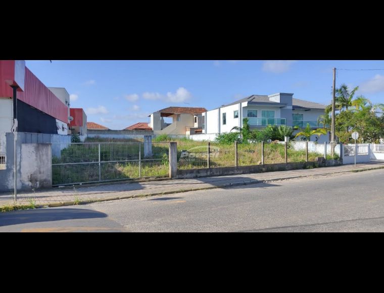 Terreno no Bairro São Cristovão em Barra Velha com 742.9 m² - 35716131