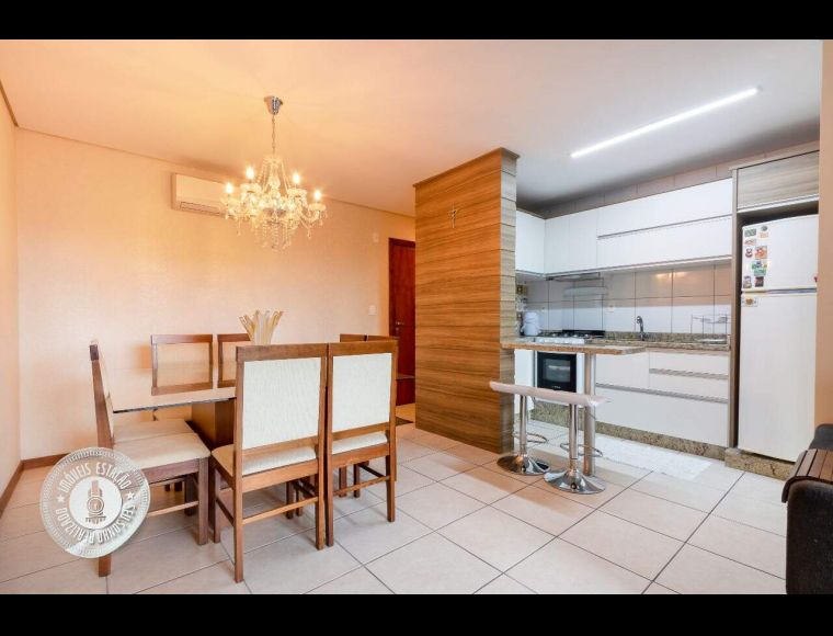 Apartamento no Bairro Água Verde em Blumenau com 3 Dormitórios (1 suíte) e 80 m² - 1484