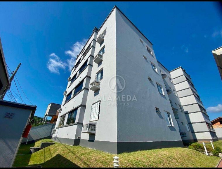 Apartamento no Bairro Água Verde em Blumenau com 2 Dormitórios e 75 m² - AP1716