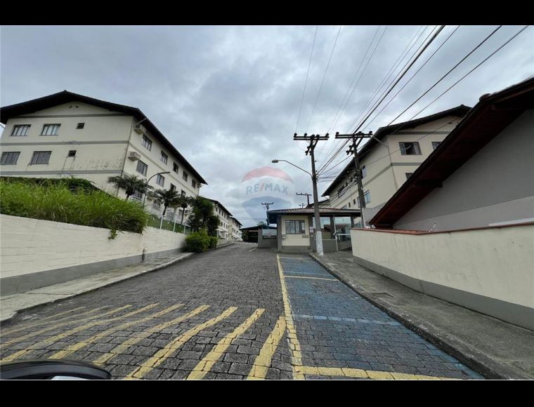 Apartamento no Bairro Água Verde em Blumenau com 3 Dormitórios e 91 m² - 590121020-45