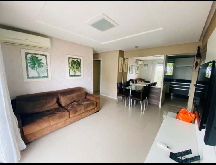 Apartamento no Bairro Água Verde em Blumenau com 3 Dormitórios e 64 m² - 3475220