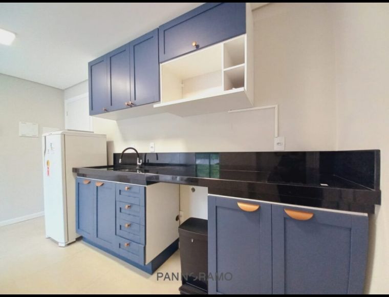 Apartamento no Bairro Boa Vista em Blumenau com 1 Dormitórios e 30 m² - 29871