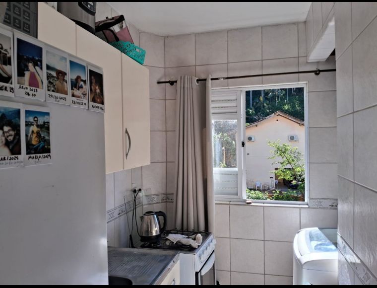 Apartamento no Bairro Bom Retiro em Blumenau com 2 Dormitórios e 43 m² - 3301130