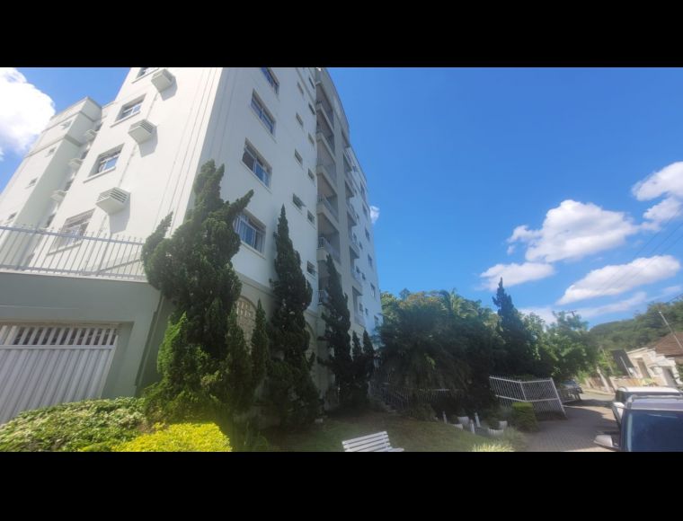 Apartamento no Bairro Bom Retiro em Blumenau com 2 Dormitórios (1 suíte) e 78 m² - 5430522