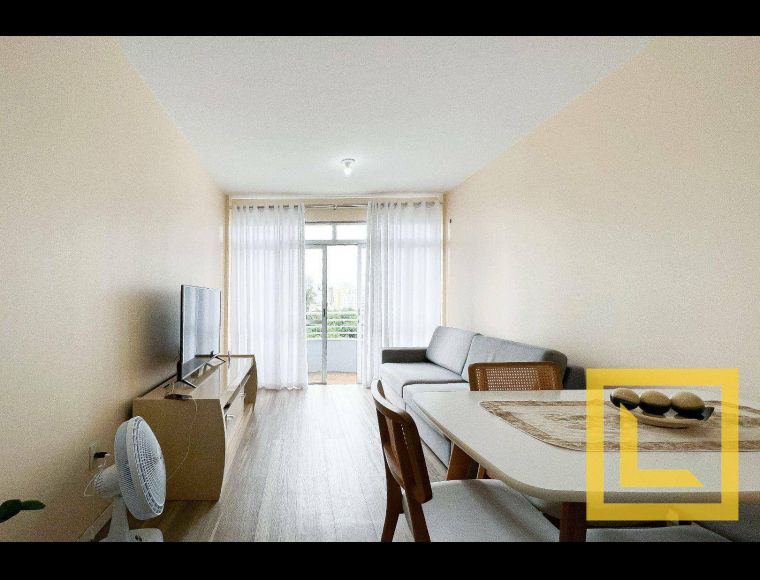 Apartamento no Bairro Centro em Blumenau com 1 Dormitórios e 53 m² - AP1186