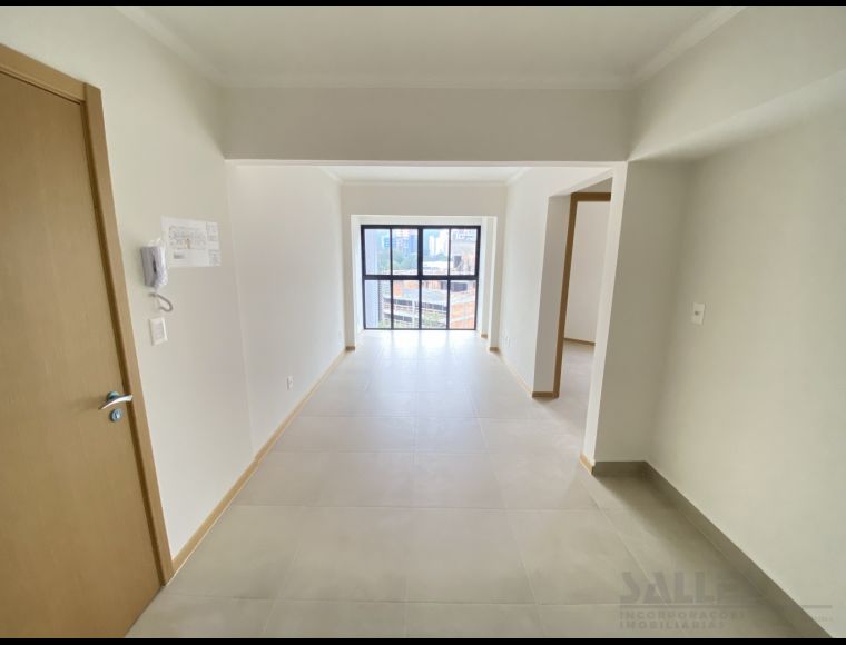 Apartamento no Bairro Centro em Blumenau com 2 Dormitórios e 47 m² - 3690352