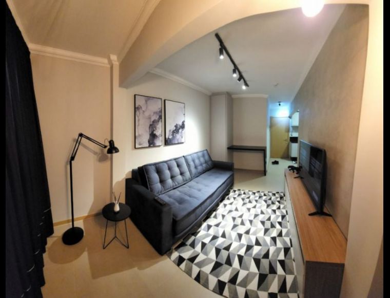 Apartamento no Bairro Centro em Blumenau com 1 Dormitórios e 45 m² - 3824008