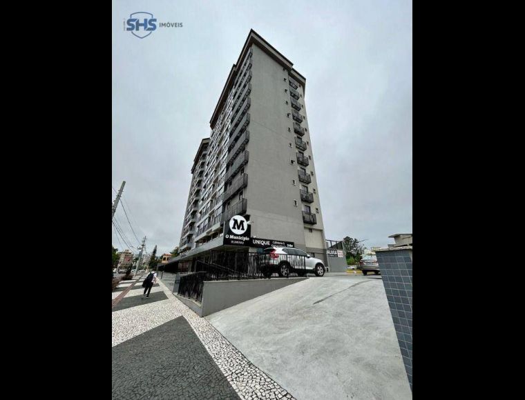 Apartamento no Bairro Centro em Blumenau com 1 Dormitórios e 38 m² - AP5555