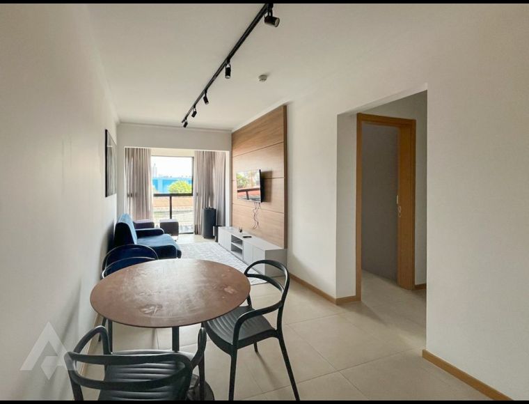 Apartamento no Bairro Centro em Blumenau com 1 Dormitórios e 44.44 m² - 1336868