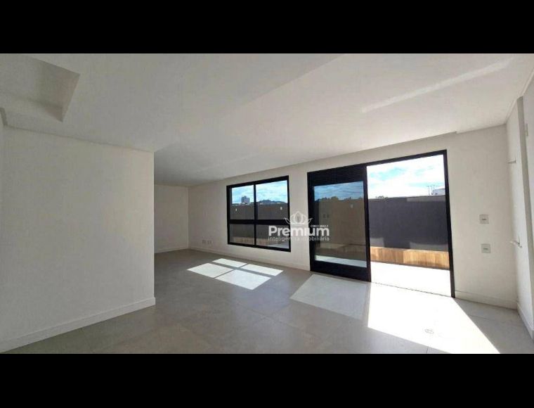 Apartamento no Bairro Centro em Blumenau com 1 Dormitórios e 34 m² - LF0014