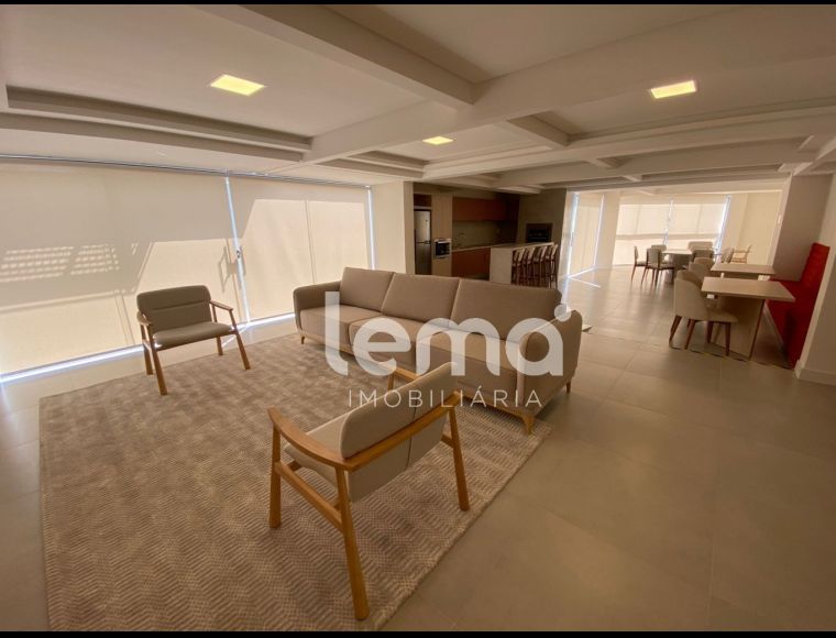 Apartamento no Bairro Centro em Blumenau com 1 Dormitórios e 38 m² - 5421073