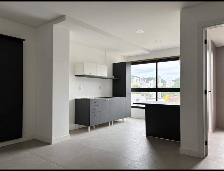 Apartamento no Bairro Centro em Blumenau com 1 Dormitórios e 32 m² - 3933