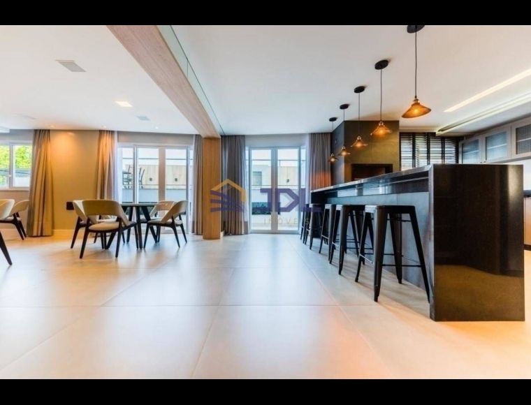 Apartamento no Bairro Centro em Blumenau com 3 Dormitórios (3 suítes) e 107 m² - 1548