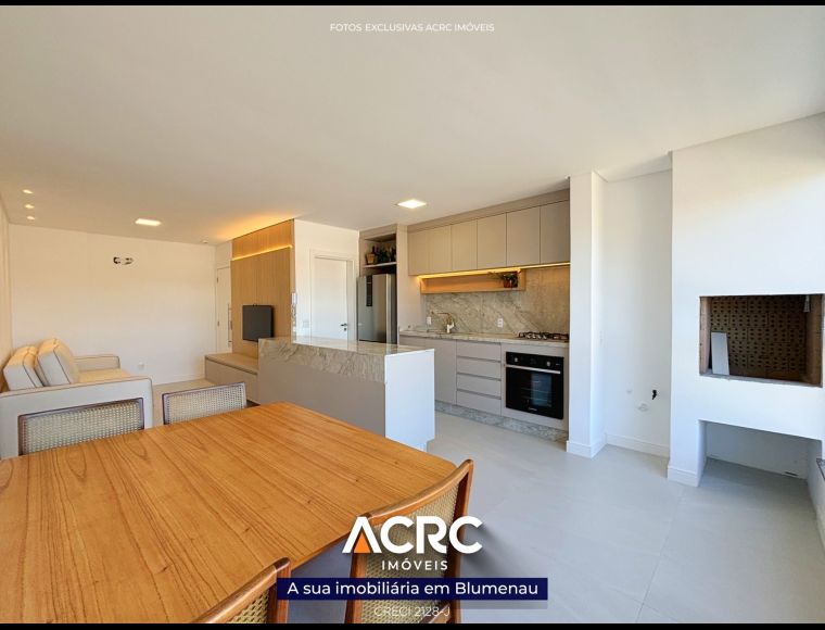 Apartamento no Bairro Escola Agrícola em Blumenau com 3 Dormitórios (1 suíte) e 83 m² - AP08929V