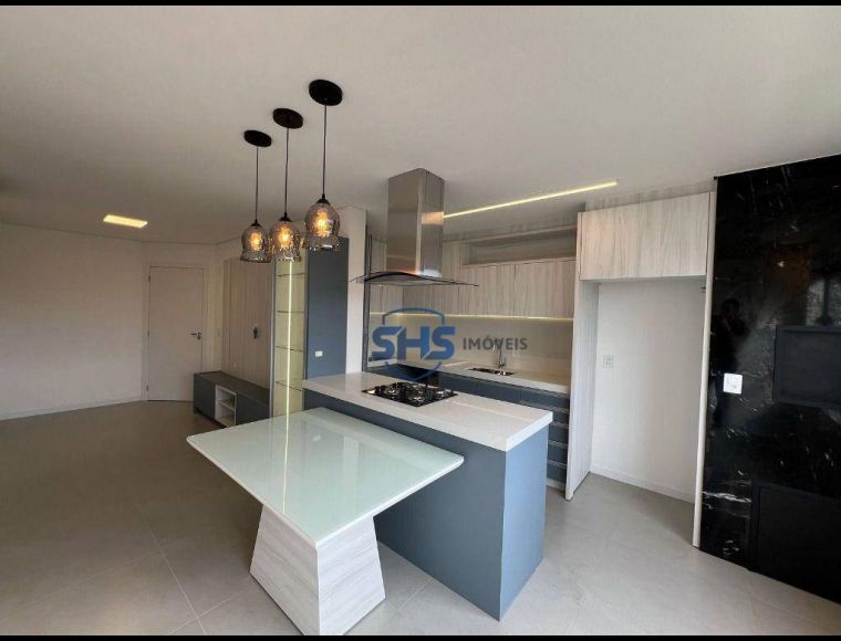 Apartamento no Bairro Escola Agrícola em Blumenau com 2 Dormitórios (1 suíte) e 62 m² - AP6542
