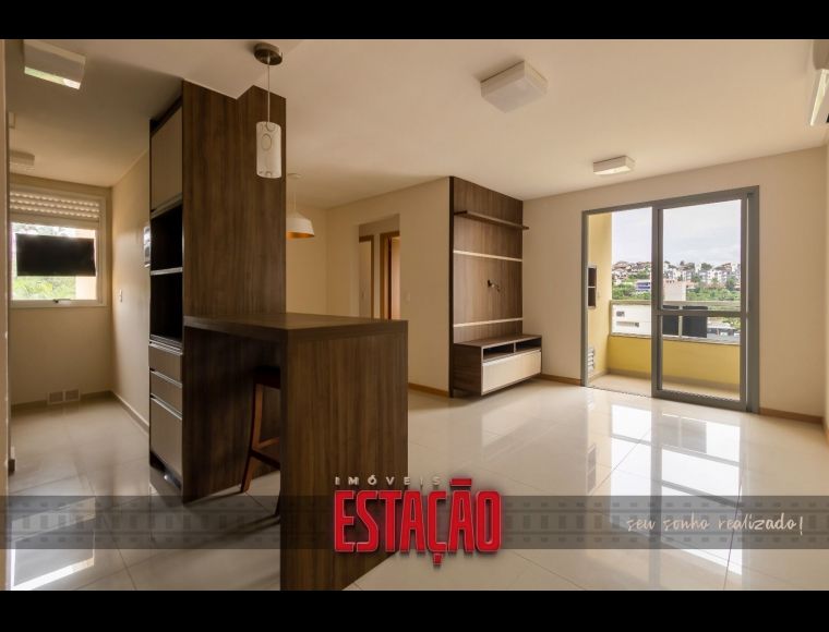 Apartamento no Bairro Fortaleza em Blumenau com 3 Dormitórios (1 suíte) e 71 m² - 931