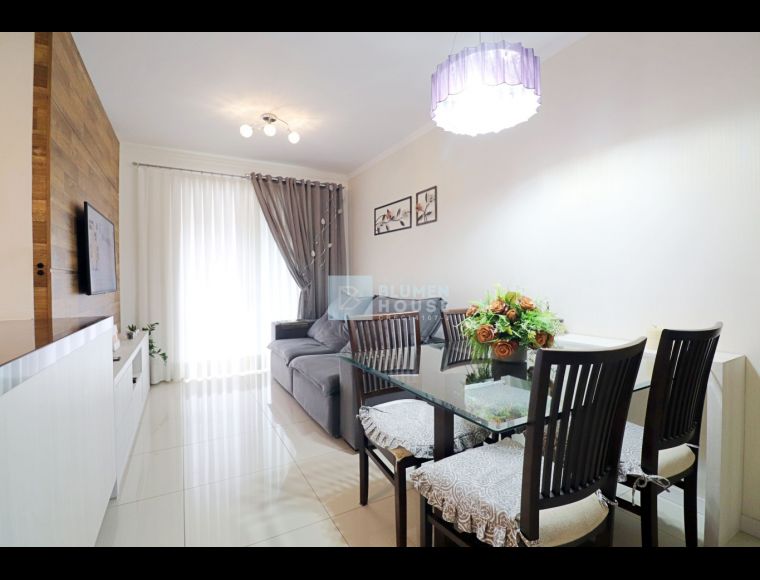 Apartamento no Bairro Fortaleza em Blumenau com 3 Dormitórios (1 suíte) e 89 m² - 4191750