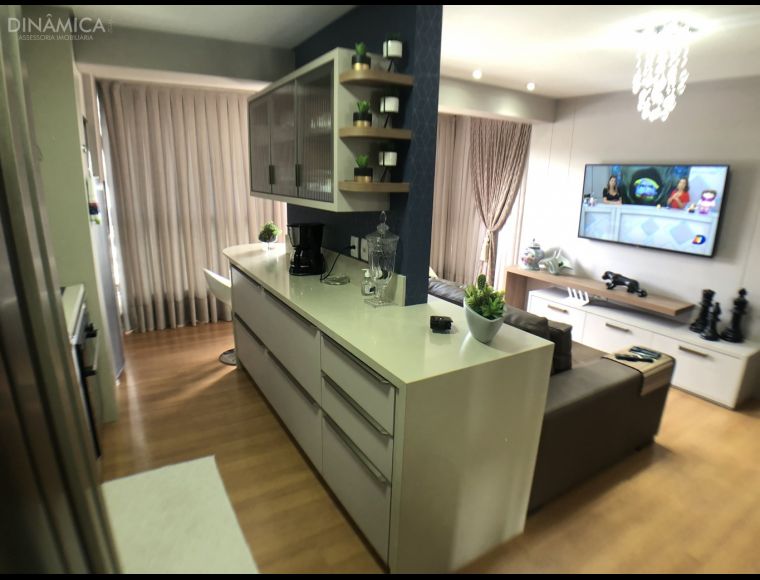 Apartamento no Bairro Fortaleza em Blumenau com 2 Dormitórios (2 suítes) e 98.1 m² - 3476077