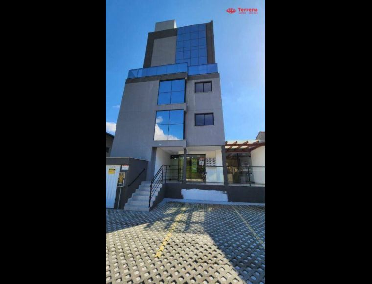 Apartamento no Bairro Garcia em Blumenau com 2 Dormitórios e 55 m² - AP0408-L