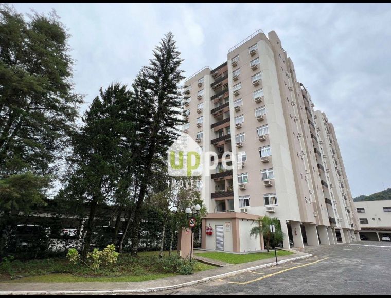 Apartamento no Bairro Garcia em Blumenau com 3 Dormitórios (1 suíte) - AP0135