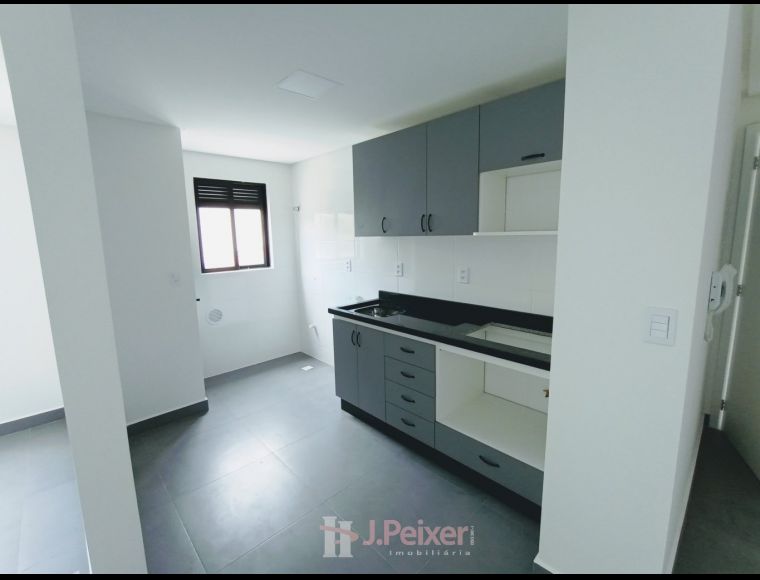 Apartamento no Bairro Garcia em Blumenau com 2 Dormitórios e 55 m² - 5006937