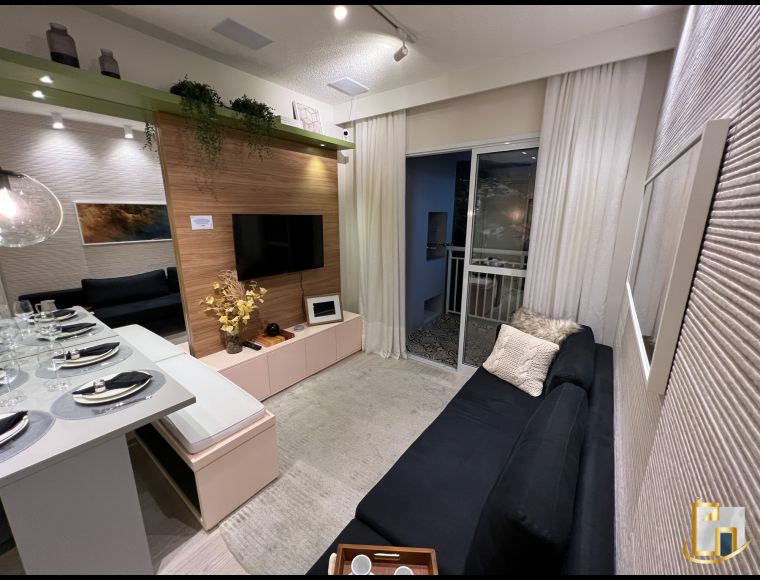 Apartamento no Bairro Itoupava Central em Blumenau com 2 Dormitórios e 45 m² - 218