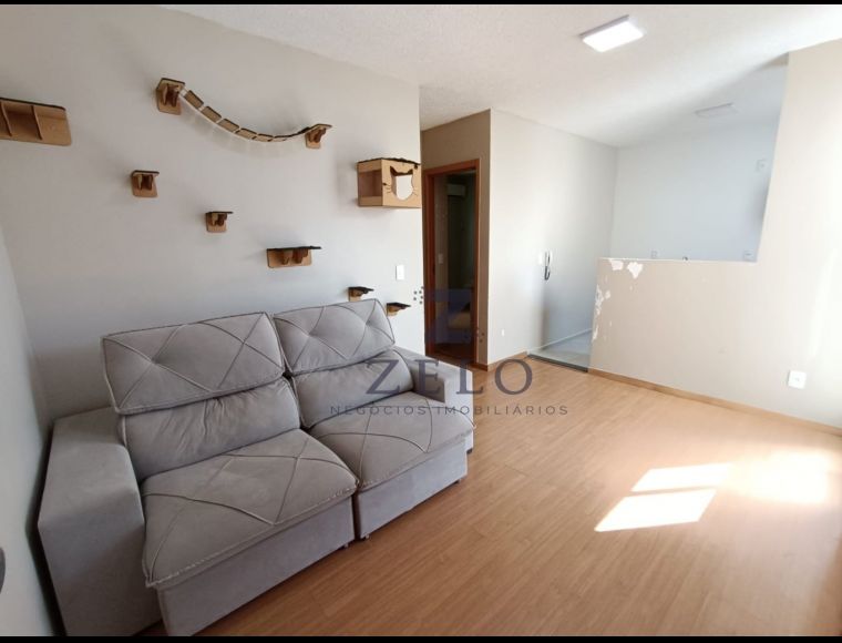 Apartamento no Bairro Itoupava Central em Blumenau com 2 Dormitórios e 50 m² - 4810252