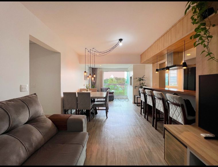 Apartamento no Bairro Itoupava Norte em Blumenau com 2 Dormitórios (1 suíte) e 89 m² - 90765