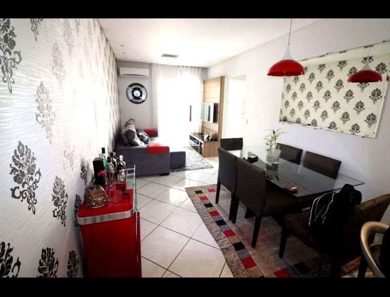 Apartamento no Bairro Itoupava Norte em Blumenau com 2 Dormitórios e 60 m² - 506