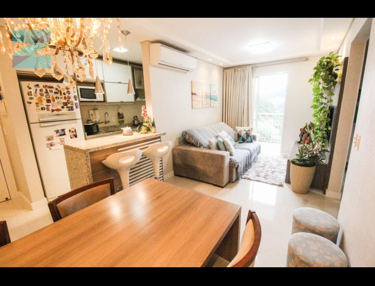 Apartamento no Bairro Itoupava Seca em Blumenau com 3 Dormitórios (1 suíte) e 69.39 m² - 6290265