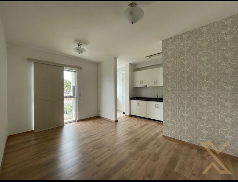 Apartamento no Bairro Itoupava Seca em Blumenau com 2 Dormitórios e 69 m² - 3317479