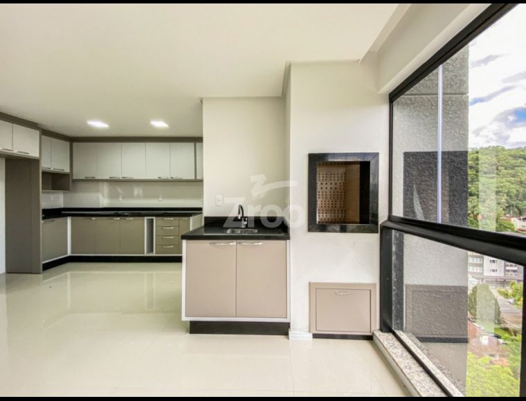 Apartamento no Bairro Itoupava Seca em Blumenau com 2 Dormitórios (2 suítes) e 75 m² - 5064222