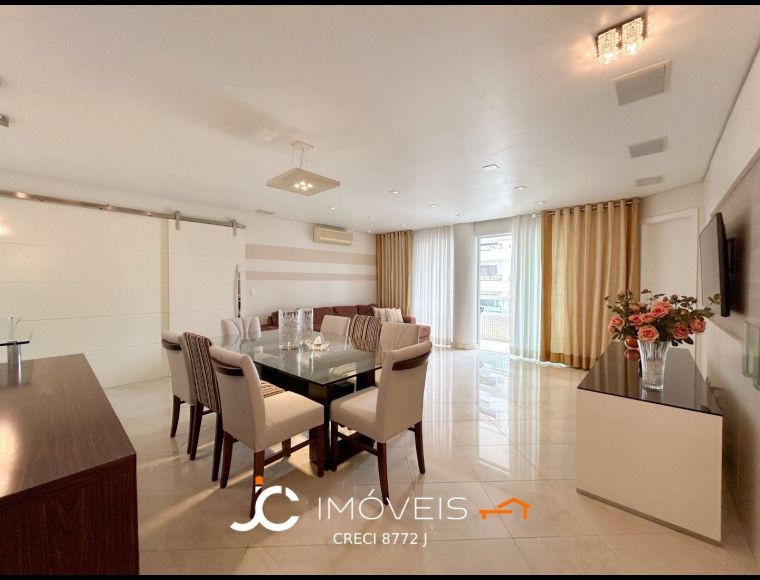 Apartamento no Bairro Jardim Blumenau em Blumenau com 3 Dormitórios (1 suíte) e 166 m²