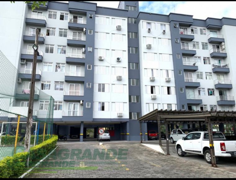 Apartamento no Bairro Nova Esperança em Blumenau com 2 Dormitórios e 51.95 m² - 3342126